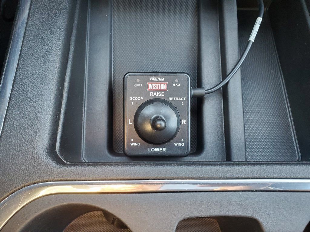 Used 2022 GMC Sierra 2500 AT4 w/ AT4 Preferred Package image 32