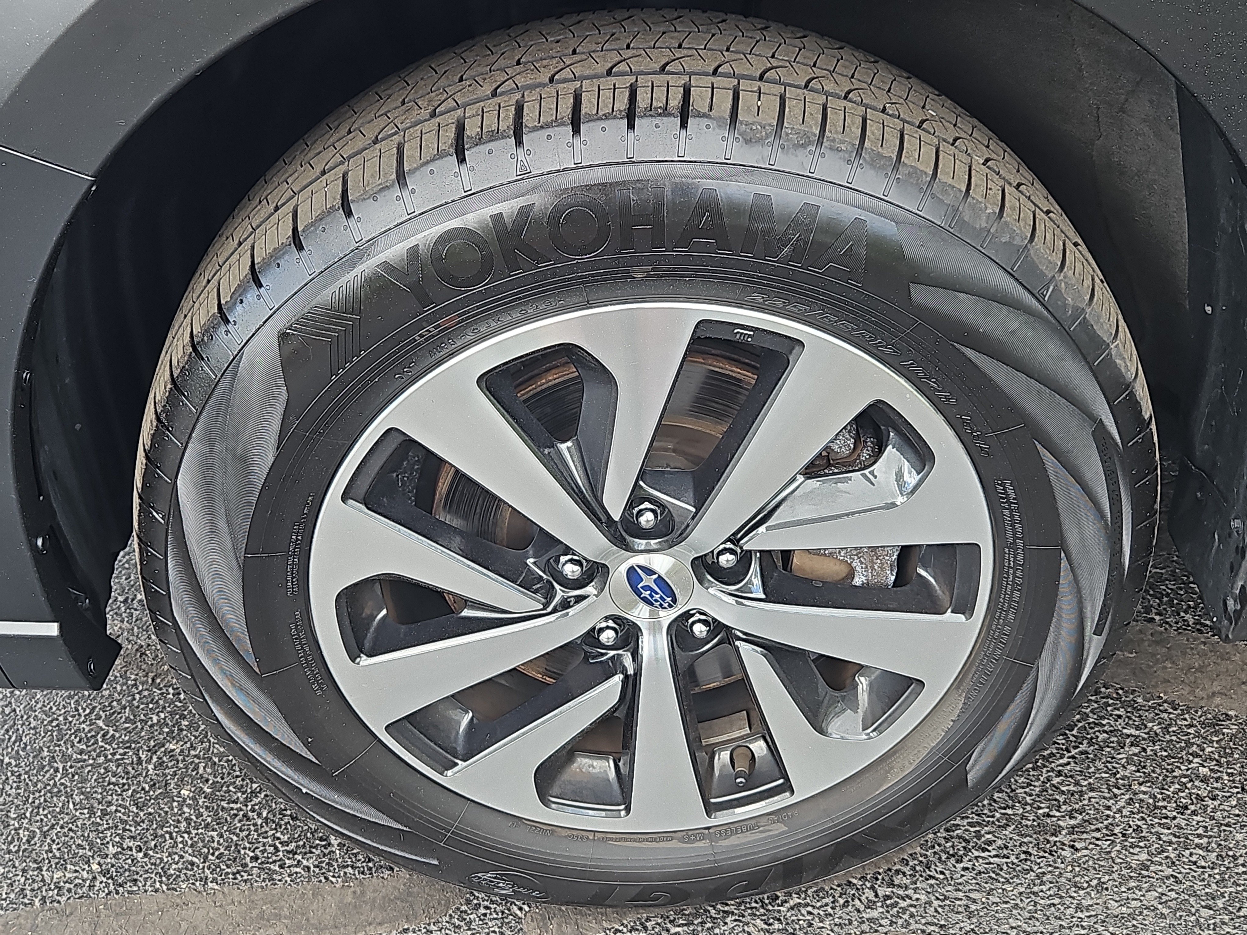Certified 2024 Subaru Outback Premium AWD/4WD image 4