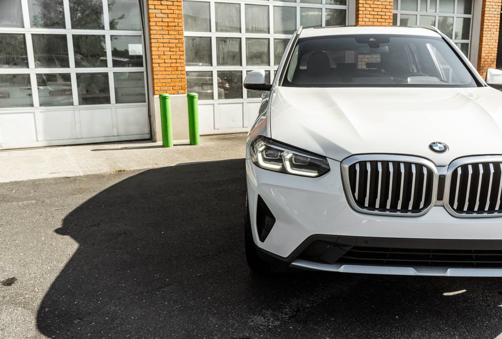 Used 2023 BMW X3 xDrive30i w/ Premium Essential Package AWD/4WD image 33