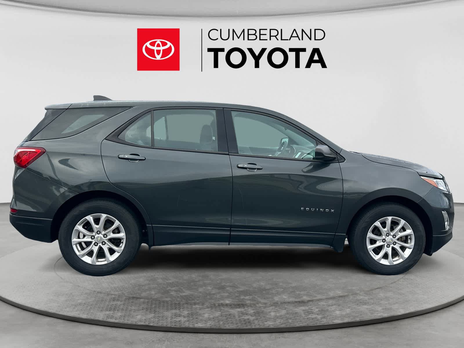 Used 2019 Chevrolet Equinox LS w/ LPO, Floor Liner Package FWD image 6