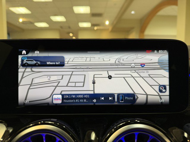 Used 2024 Mercedes-Benz EQB 250+ image 11