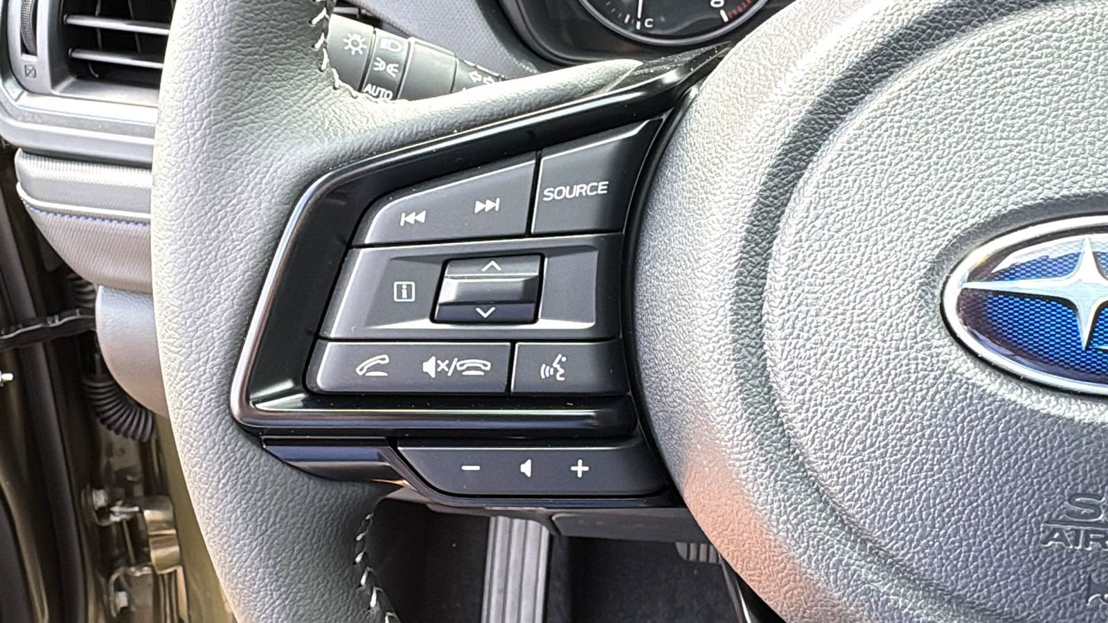 New 2026 Subaru Forester Premium AWD/4WD image 13