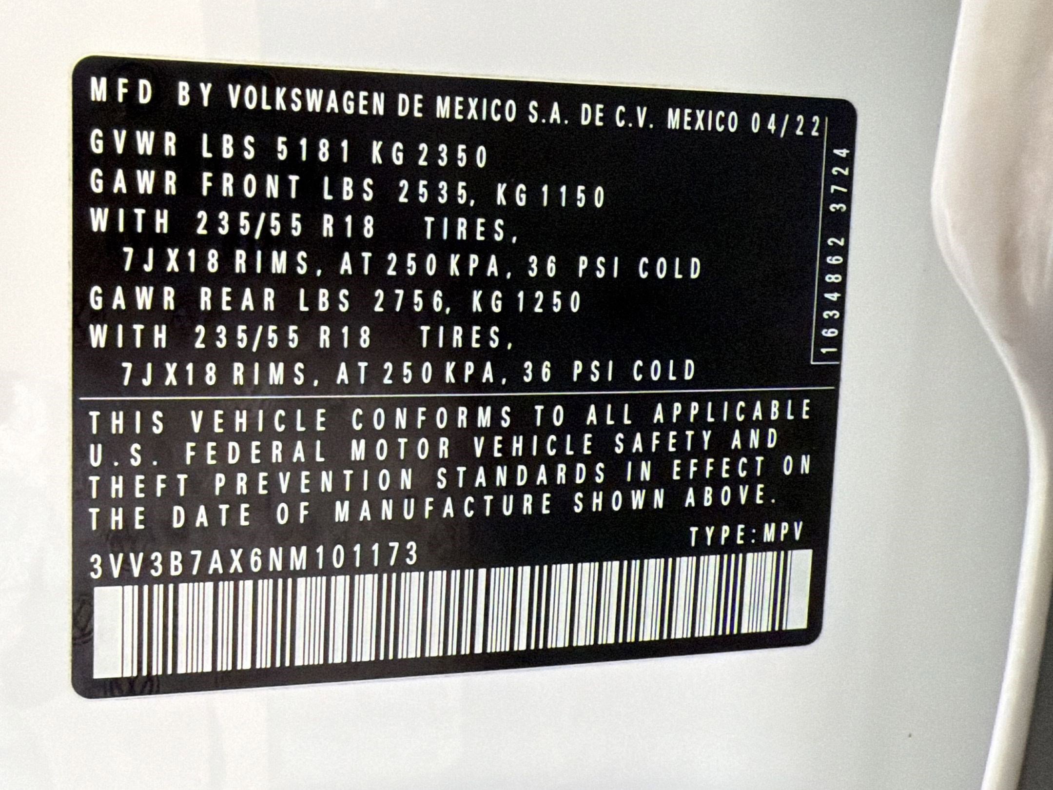 Used 2022 Volkswagen Tiguan SE FWD image 18
