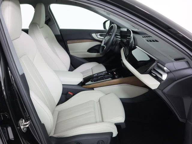 Used 2025 Audi A5 2.0T Premium Plus w/ Premium Plus image 13