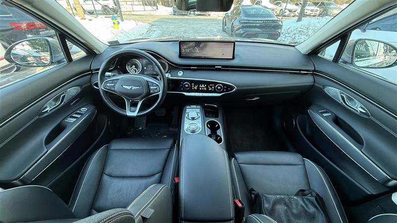 Used 2023 Genesis Electrified GV70 Advanced image 21