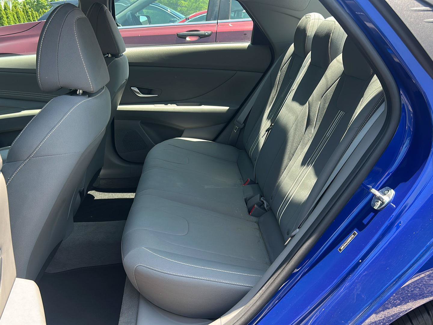 Used 2021 Hyundai Elantra SEL w/ Convenience Package FWD image 11
