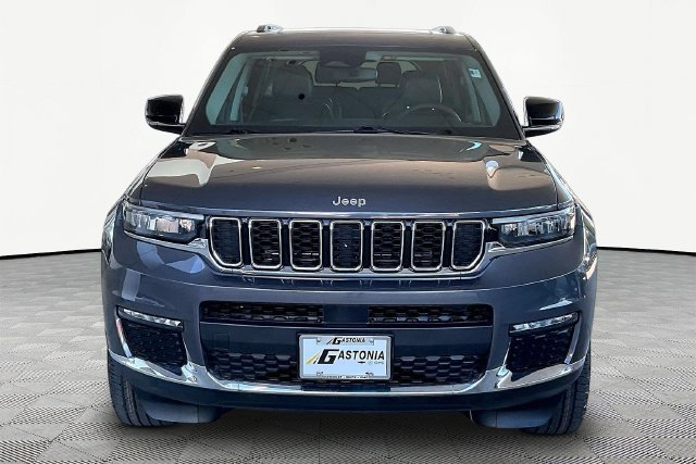 Used 2023 Jeep Grand Cherokee L Limited AWD/4WD image 2