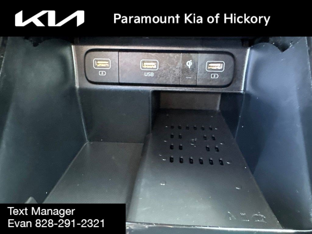 Used 2022 Kia Sorento SX AWD/4WD image 28