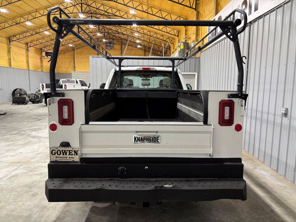 Used 2022 Ford F250 XL w/ Power Equipment Group RWD image 8