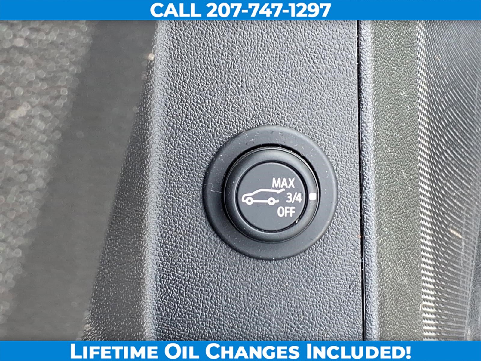 Used 2024 Chevrolet Equinox LT AWD/4WD image 12