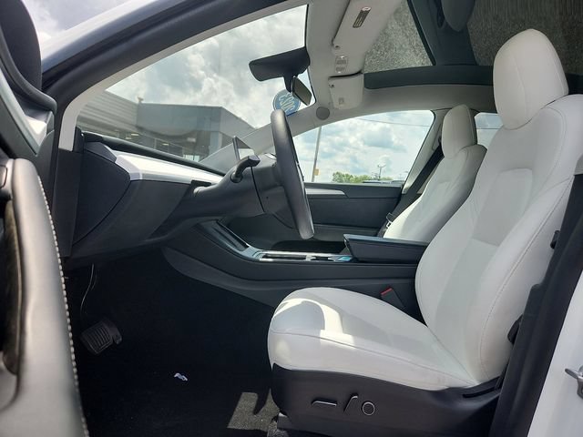 Used 2023 Tesla Model Y Long Range AWD/4WD image 8