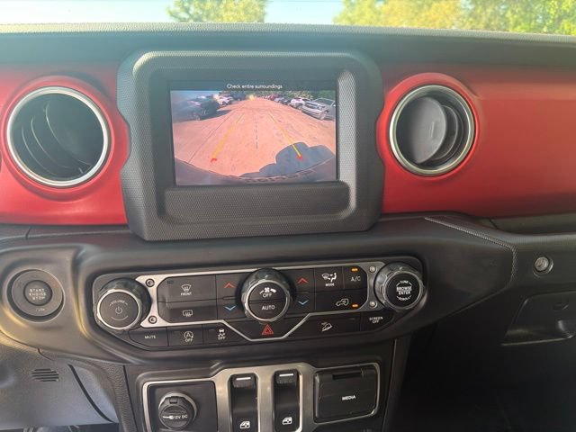 Used 2020 Jeep Wrangler Rubicon AWD/4WD image 14
