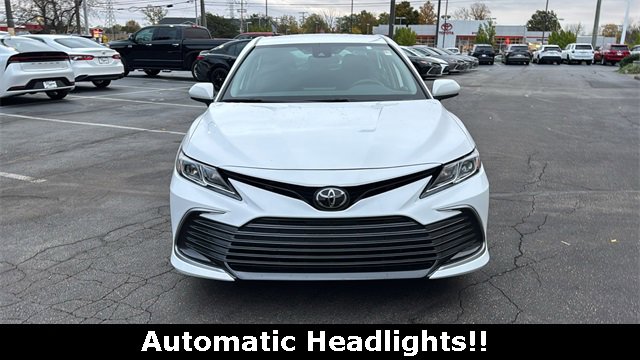 Used 2024 Toyota Camry LE image 6