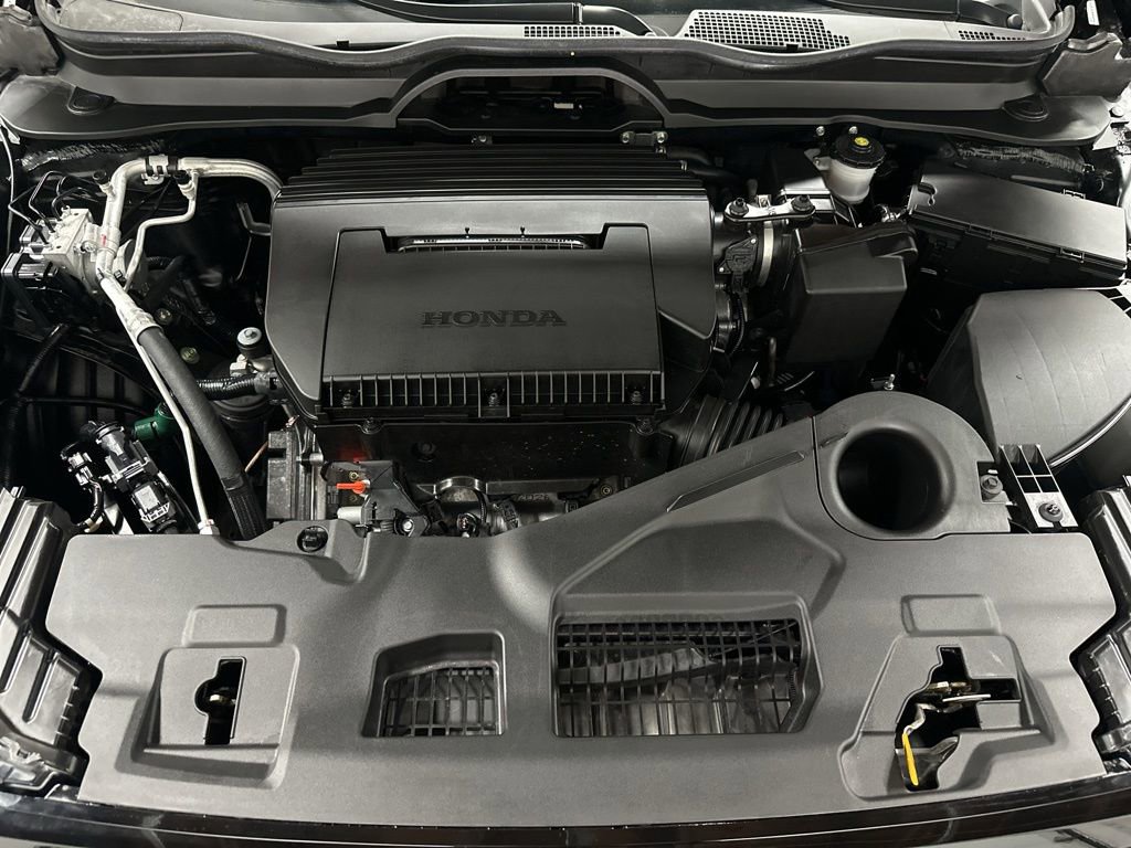 Used 2025 Honda Pilot Black Edition image 40