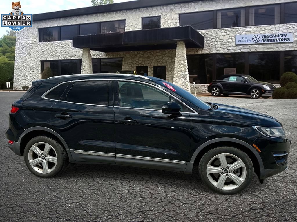Used 2017 Lincoln MKC Premiere AWD/4WD image 4