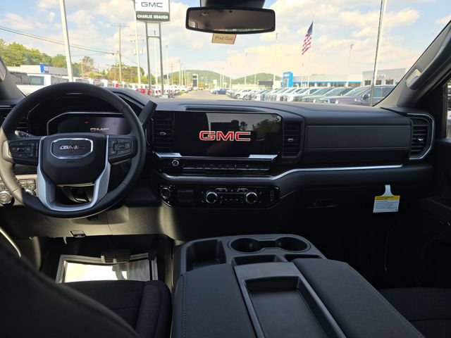 New 2026 GMC Sierra 2500 SLE w/ SLE Value Package; AWD/4WD image 12