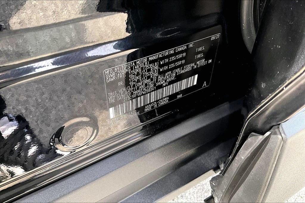 Used 2023 Toyota RAV4 XLE Premium FWD image 32
