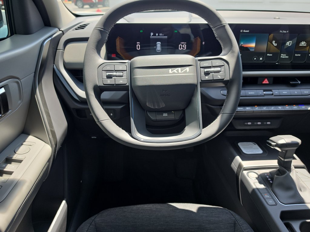 New 2027 Kia Seltos S FWD image 13