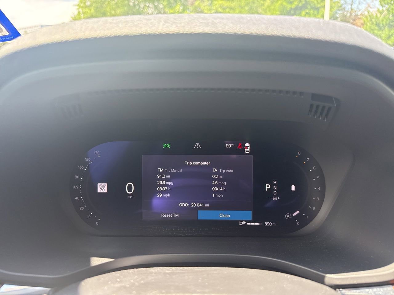 Certified 2024 Volvo XC60 B5 Plus w/ Protection Package Premier AWD/4WD image 20