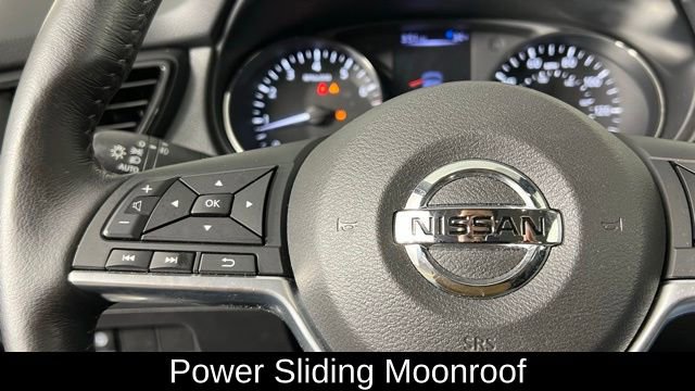 Used 2017 Nissan Rogue Sport SL w/ SL Premium Package image 8