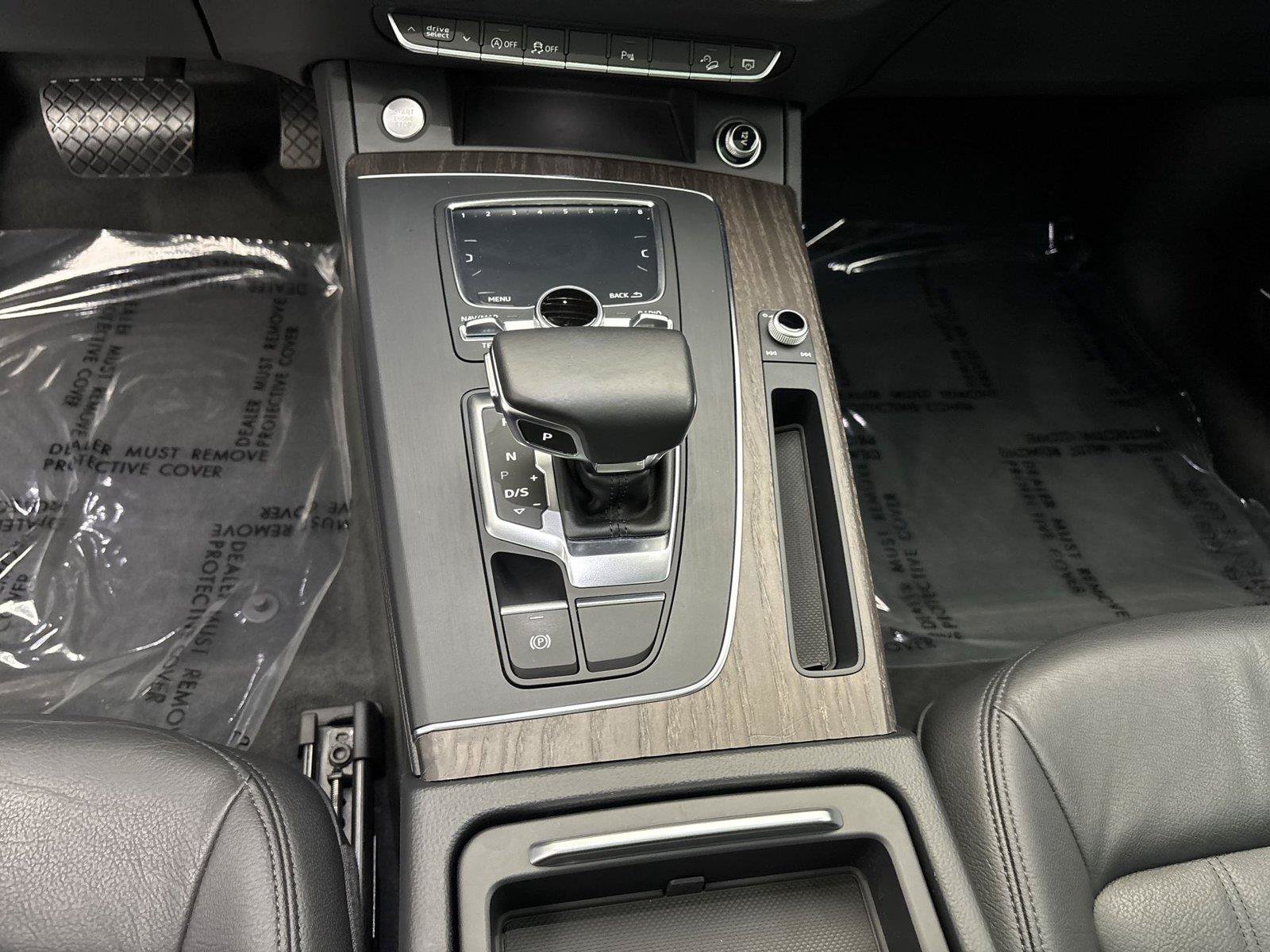 Used 2018 Audi Q5 2.0T Premium Plus w/ Premium Plus Package AWD/4WD image 23
