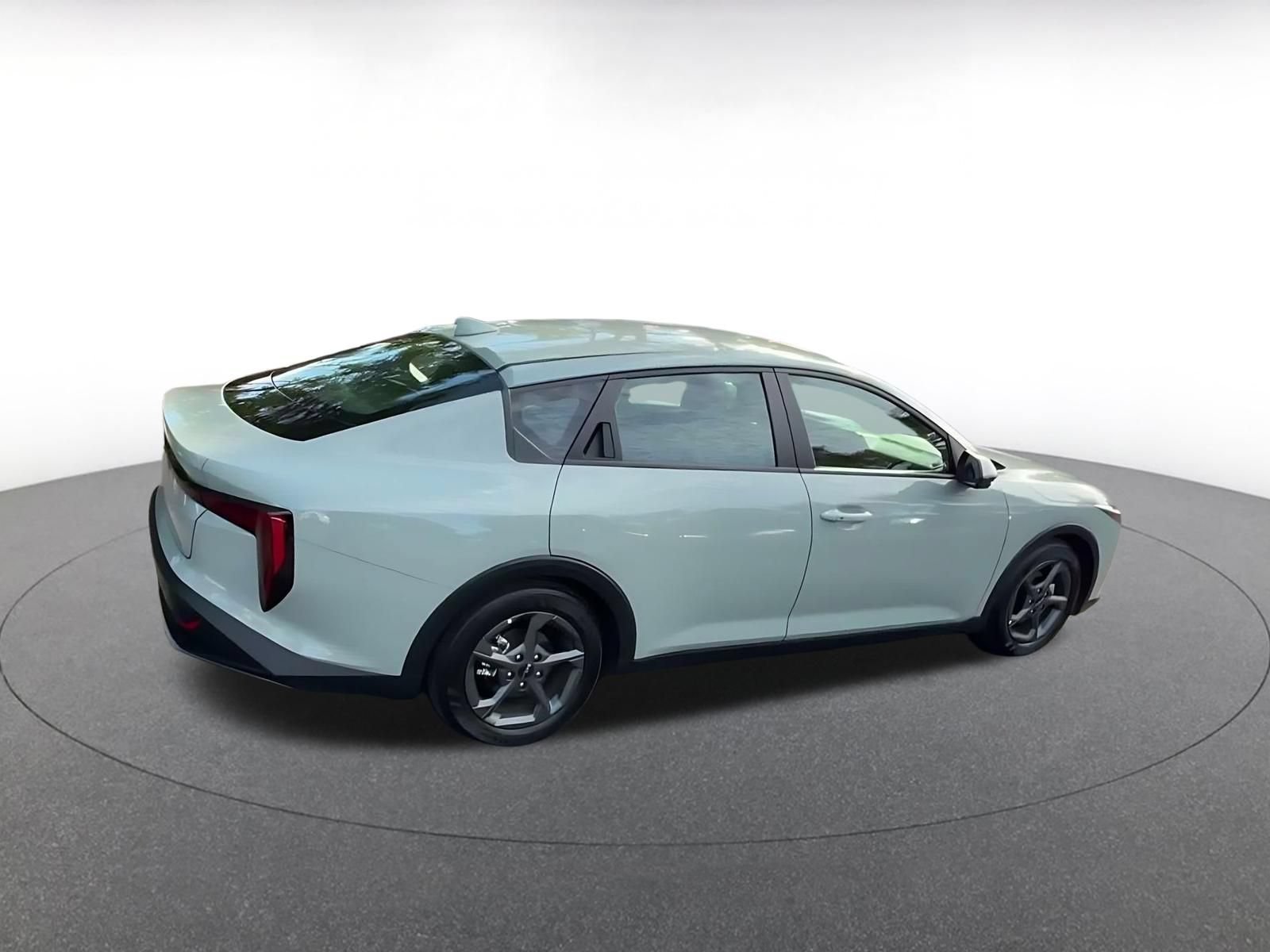 Used 2026 Kia K4 FWD image 13