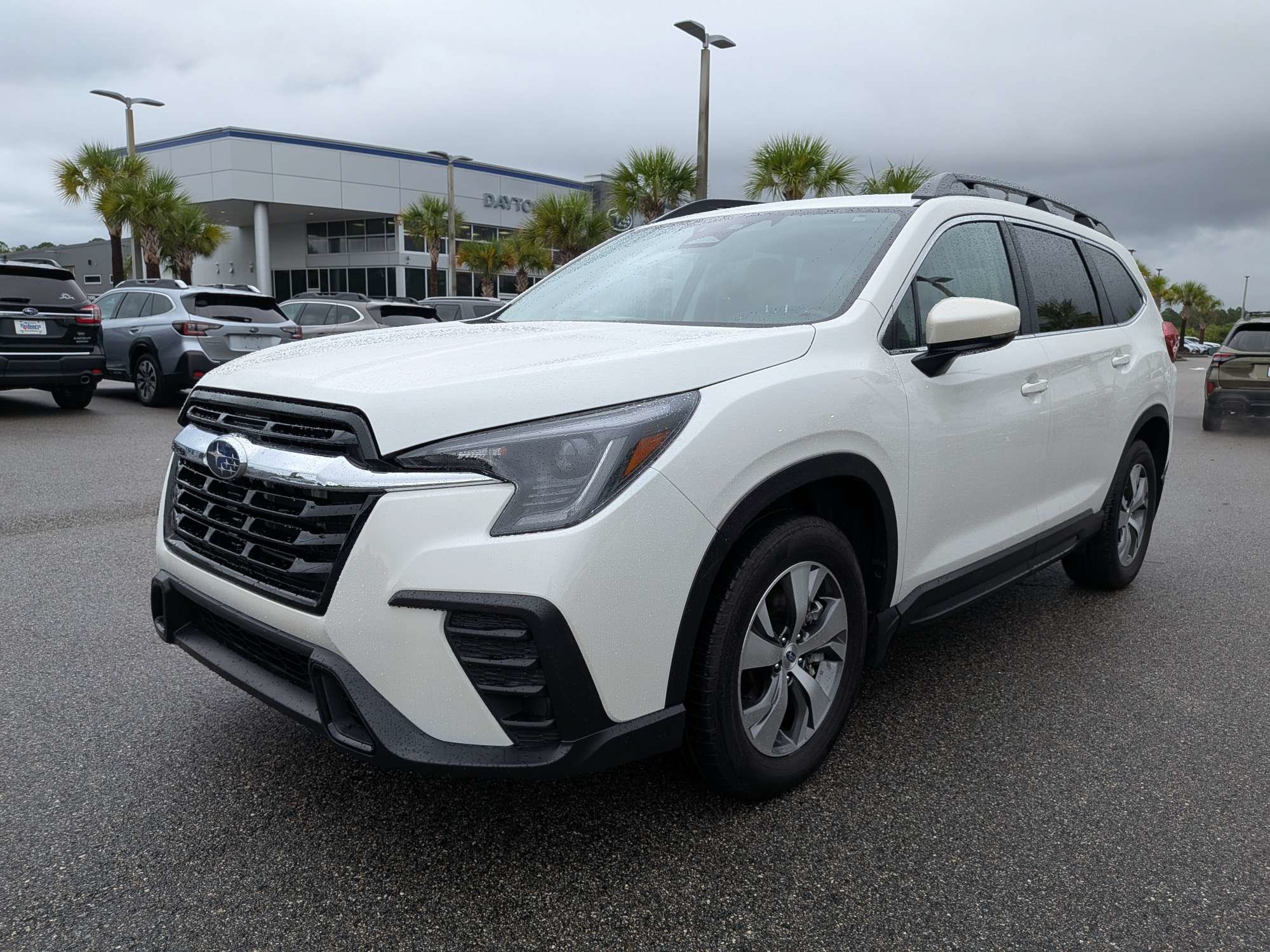 Certified 2025 Subaru Ascent Premium w/ Premium Package AWD/4WD image 8