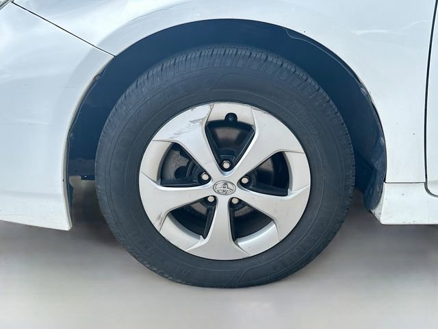 Used 2013 Toyota Prius Two FWD image 27