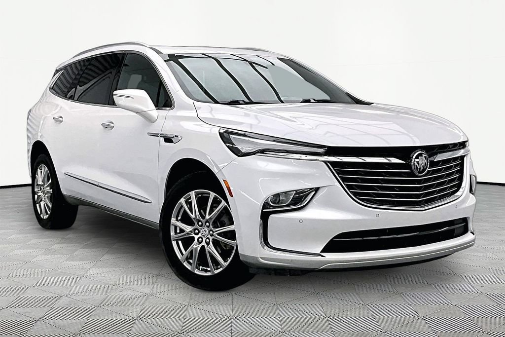 Used 2024 Buick Enclave Essence w/ Experience Buick Package AWD/4WD image 12