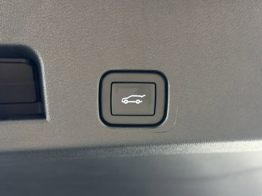 New 2026 Buick Enclave Sport Touring w/ Power Package image 18