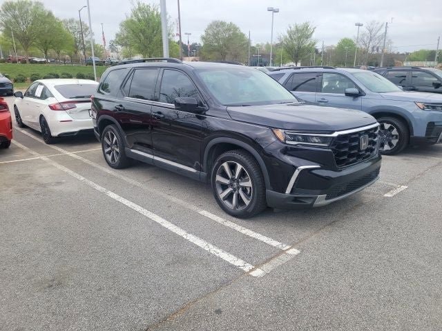 Used 2024 Honda Pilot Touring video 3
