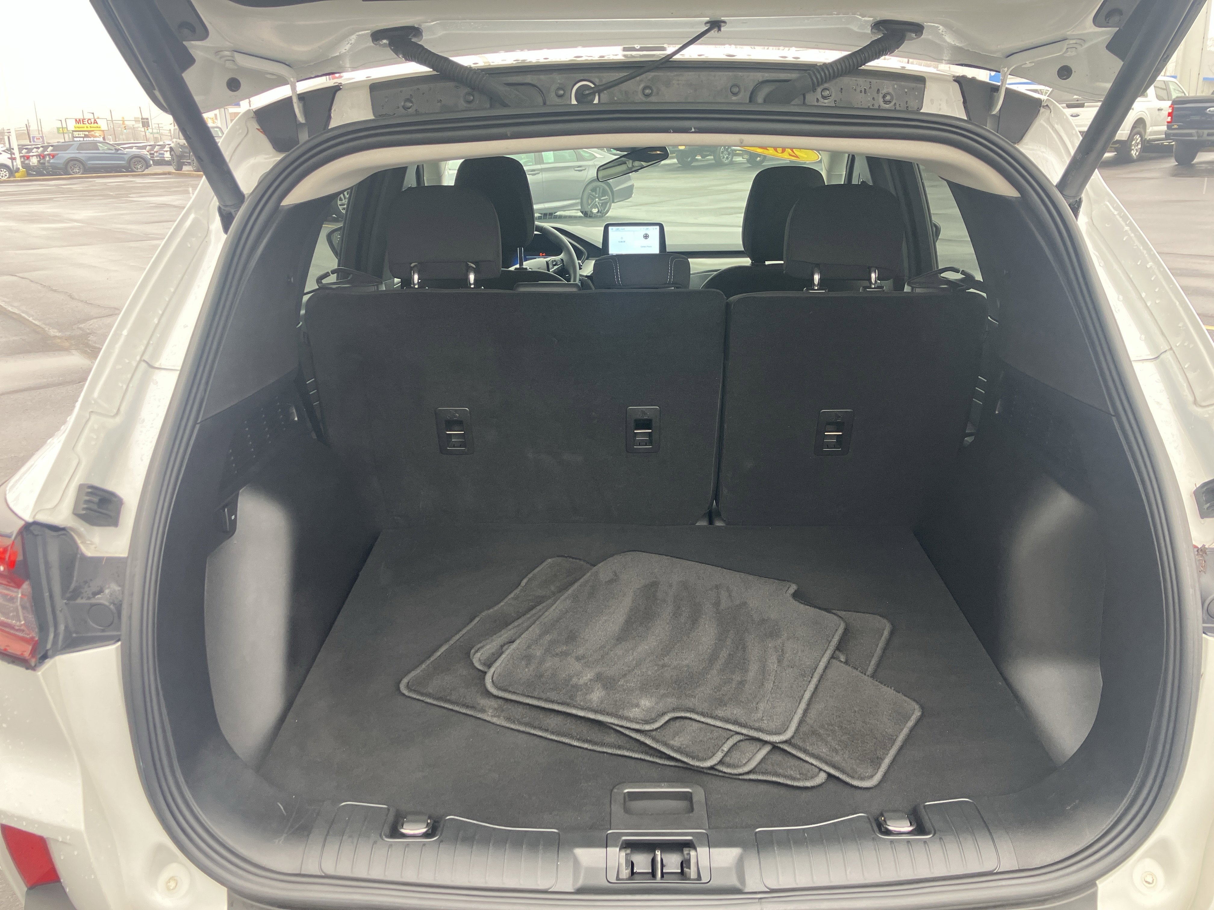 Used 2023 Ford Escape Active image 12