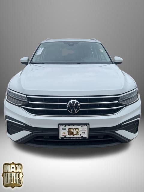 Used 2024 Volkswagen Tiguan Wolfsburg Edition image 2
