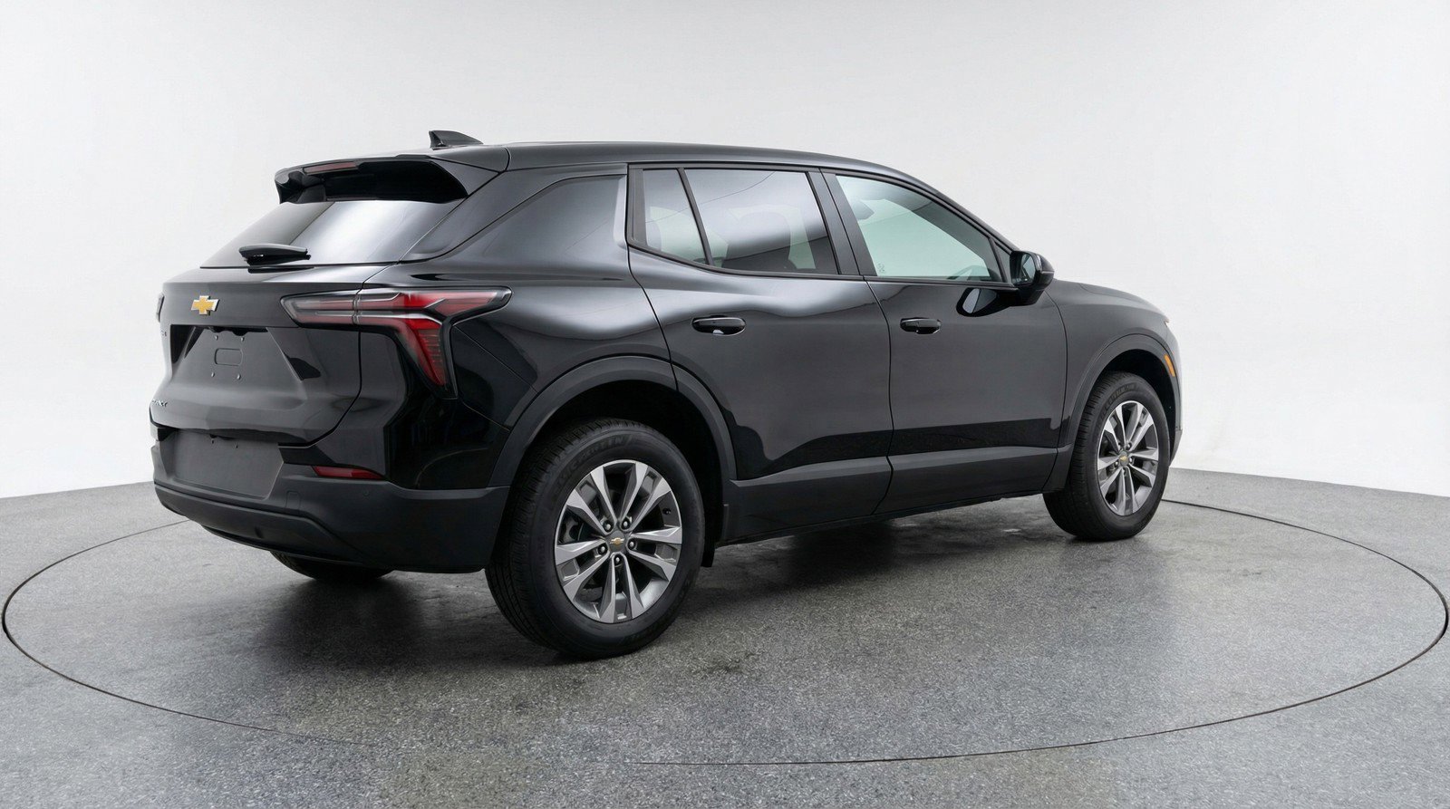 Used 2025 Chevrolet Equinox LT FWD image 9