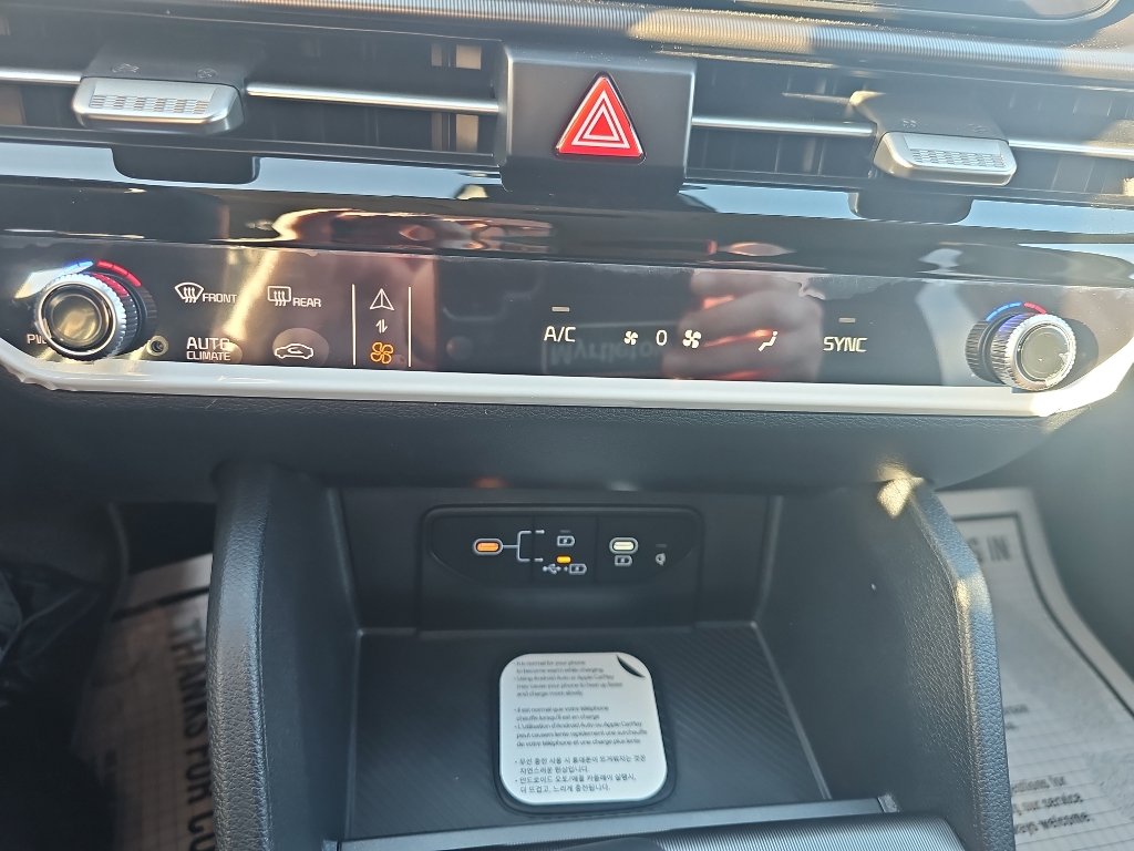 New 2026 Kia Sportage EX image 18