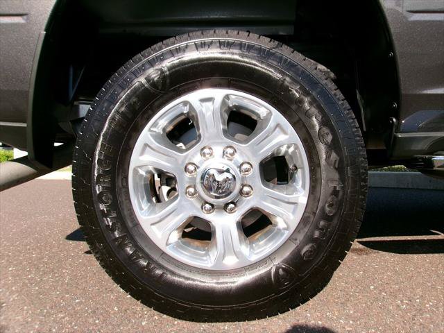 Certified 2025 RAM 2500 Big Horn AWD/4WD image 15