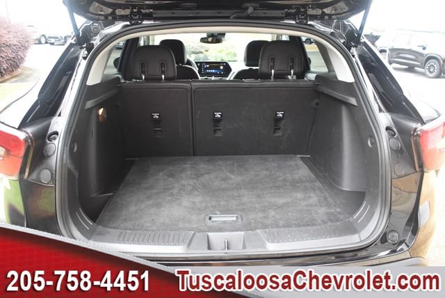 Certified 2025 Chevrolet Trax LT FWD image 9