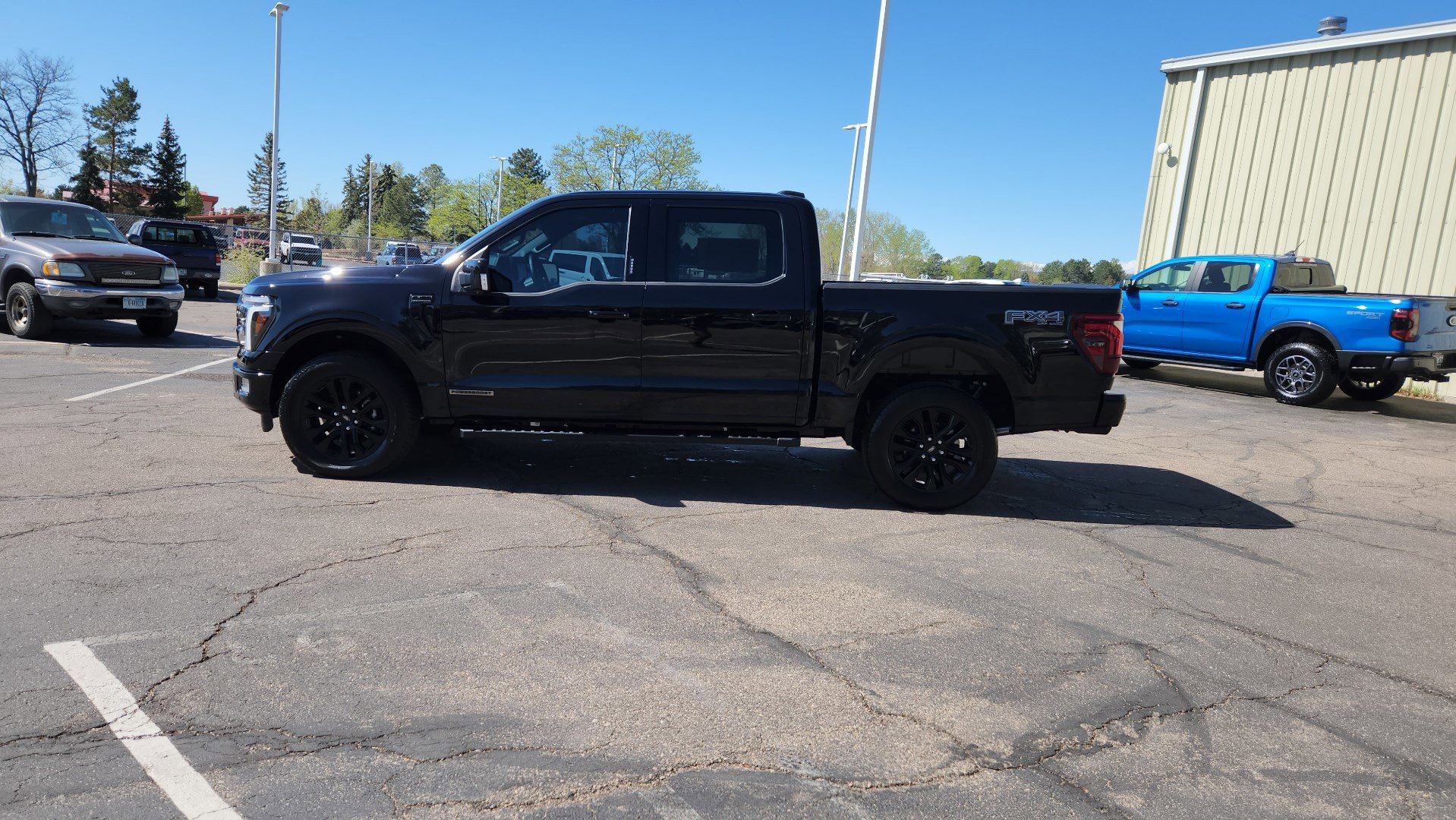 Certified 2024 Ford F150 Lariat w/ FX4 Off-Road Package image 7