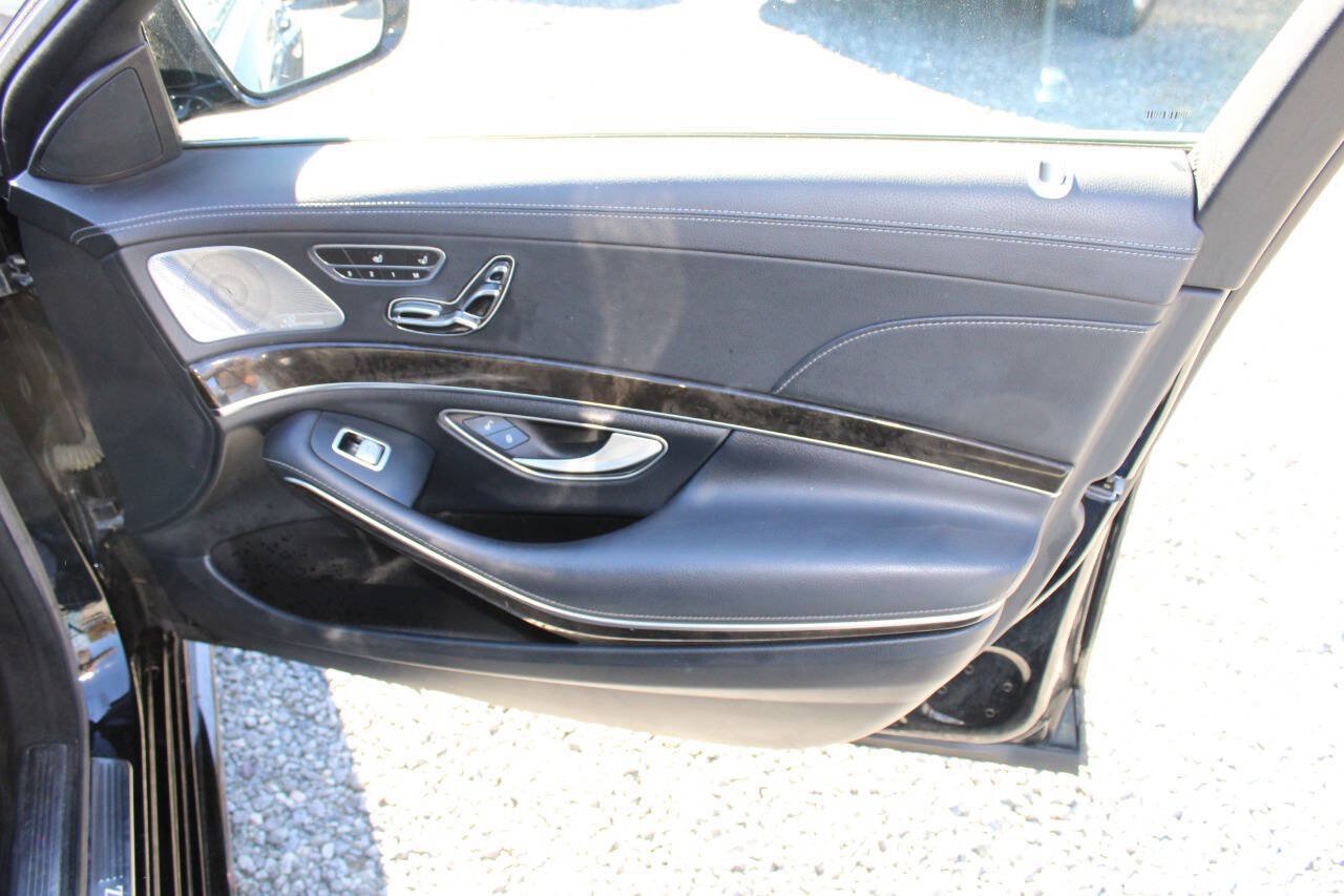 Used 2014 Mercedes-Benz S 550 Sedan image 22
