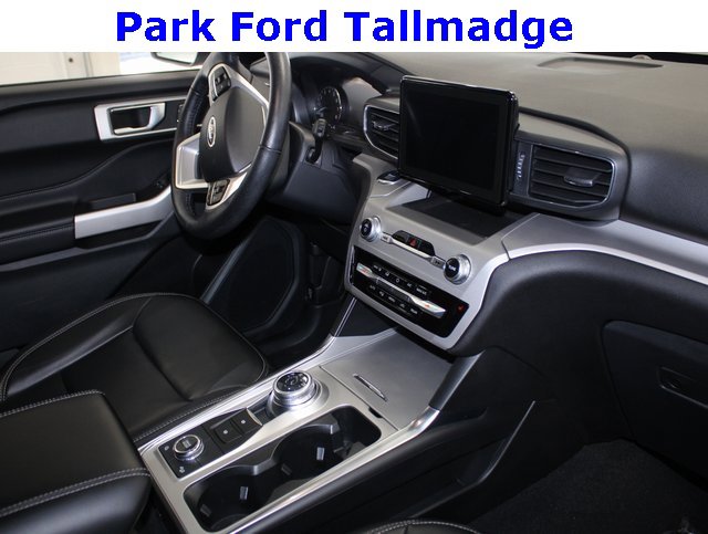 Used 2022 Ford Explorer XLT w/ Equipment Group 202A image 24