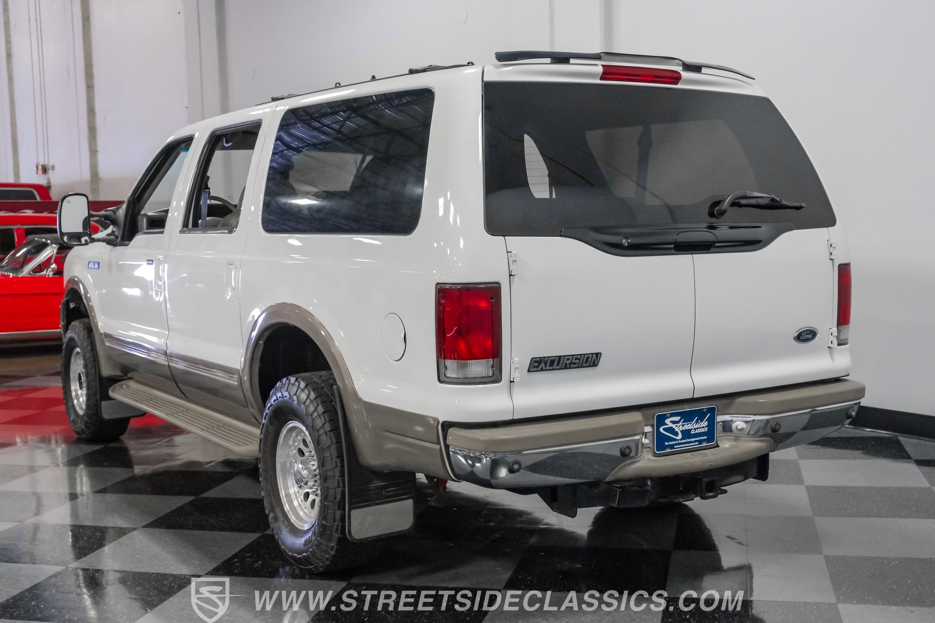Used 2000 Ford Excursion Limited AWD/4WD image 9