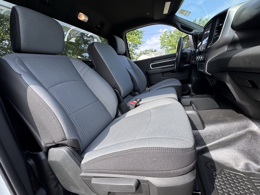 New 2024 RAM 4500 SLT w/ Quick Order Package 2YG SLT image 14