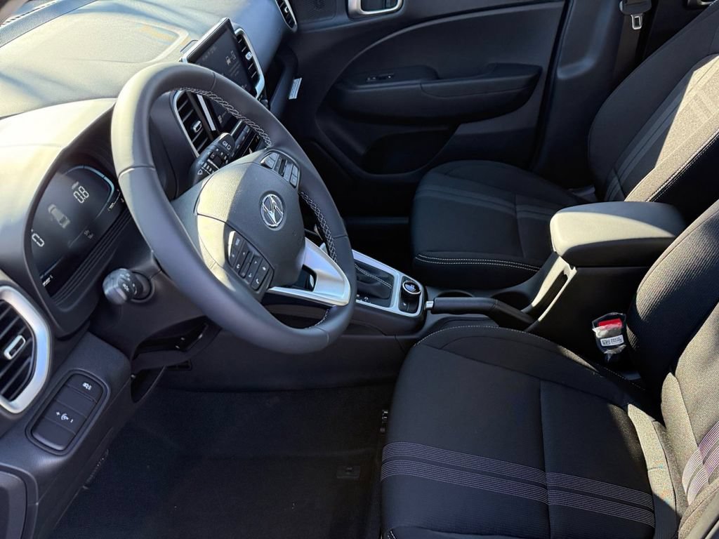 New 2026 Hyundai Venue SEL FWD image 10