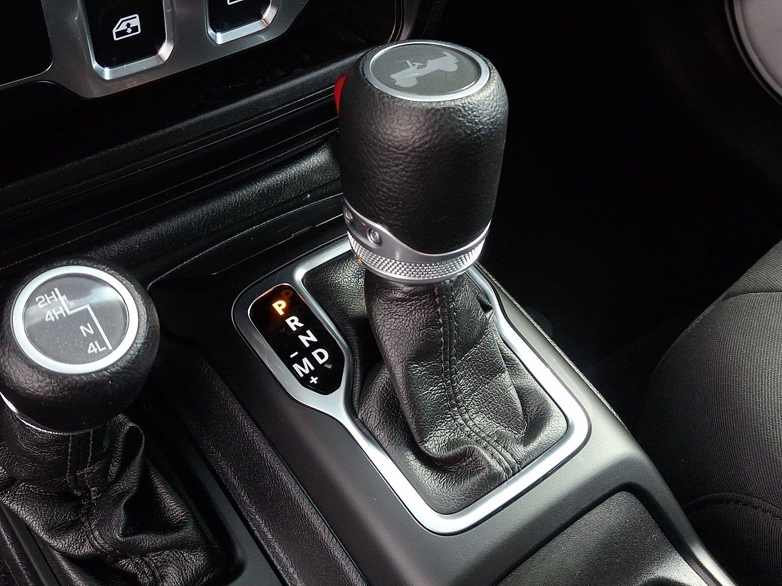 Used 2023 Jeep Wrangler Sport AWD/4WD image 16