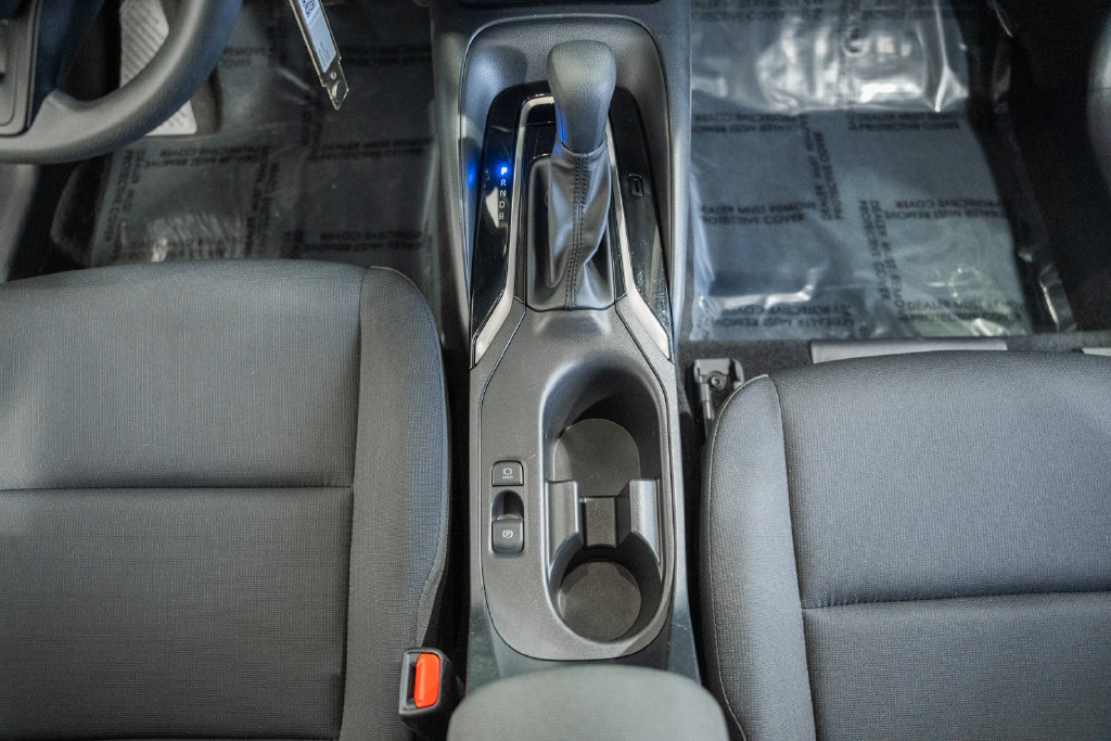 Used 2023 Toyota Corolla LE w/ Carpet Mat Package (TMS) FWD image 16