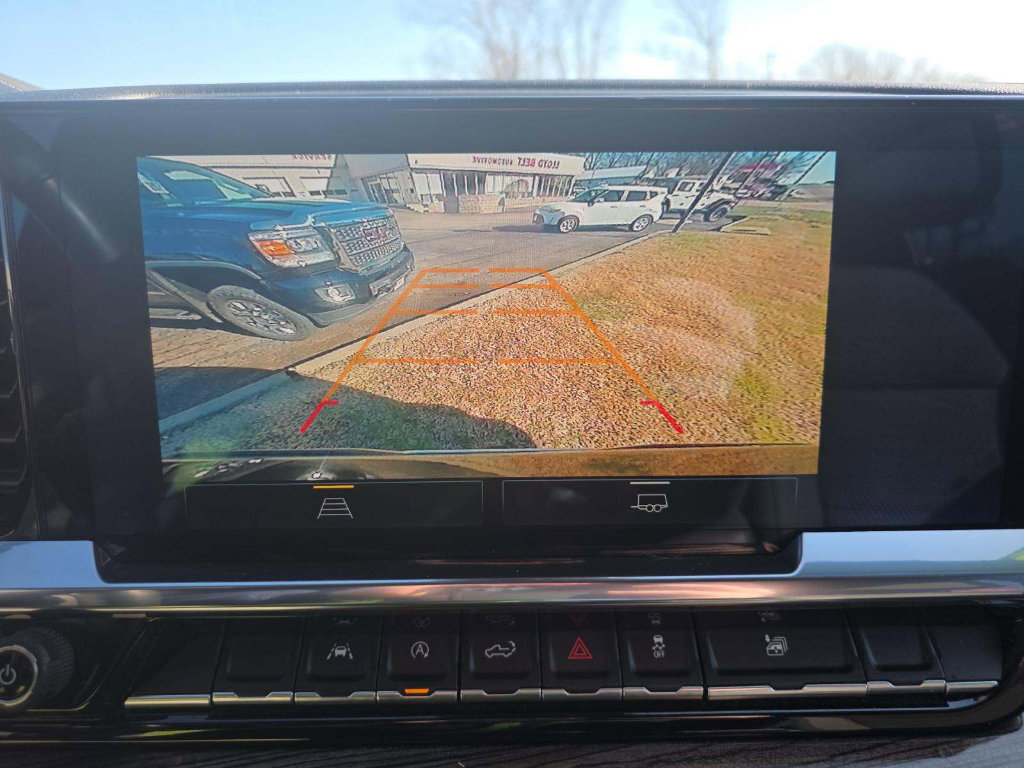 Used 2023 Chevrolet Silverado 1500 LT image 5