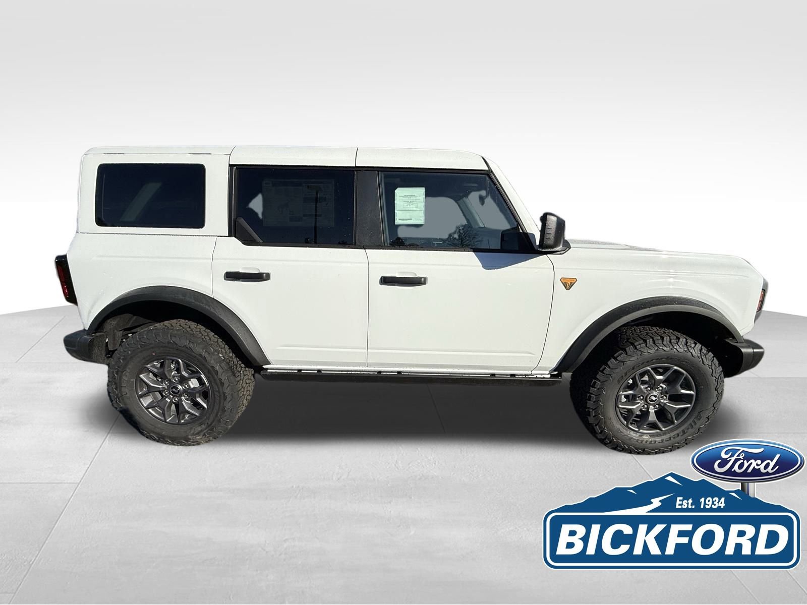 New 2025 Ford Bronco Badlands AWD/4WD image 4