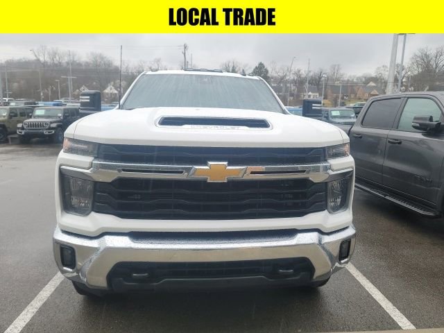 Used 2024 Chevrolet Silverado 2500 LT image 4