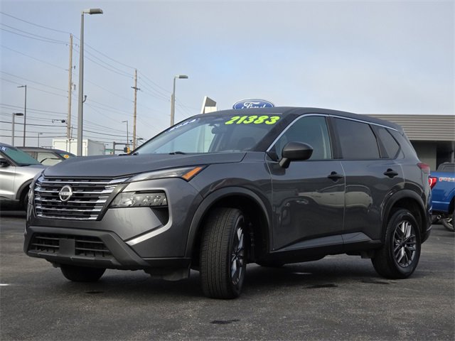 Used 2024 Nissan Rogue S image 21