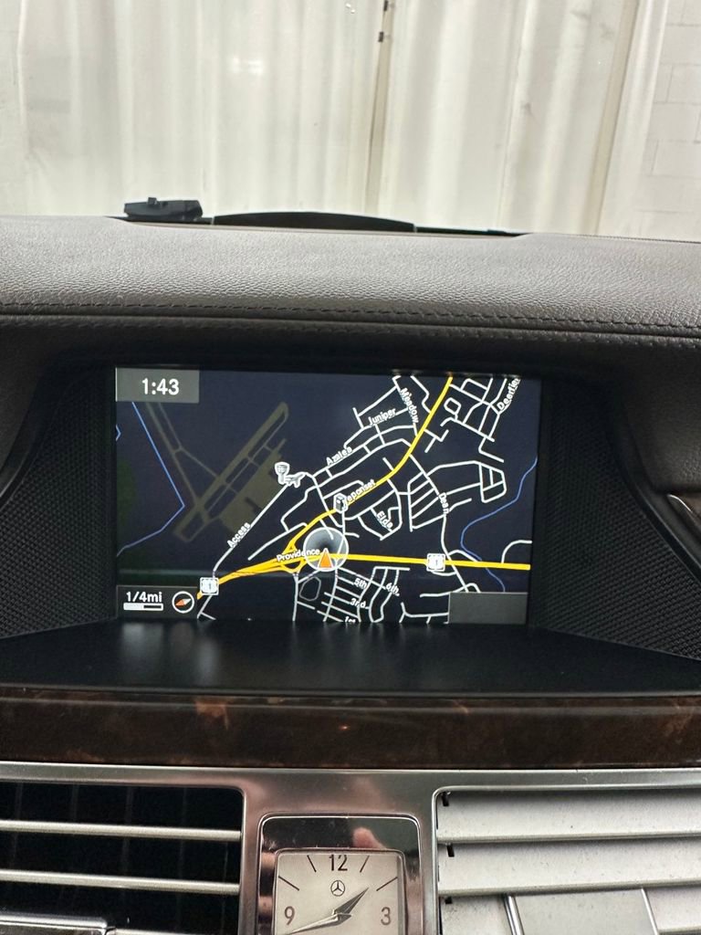 Used 2012 Mercedes-Benz CLS 550 4MATIC image 19